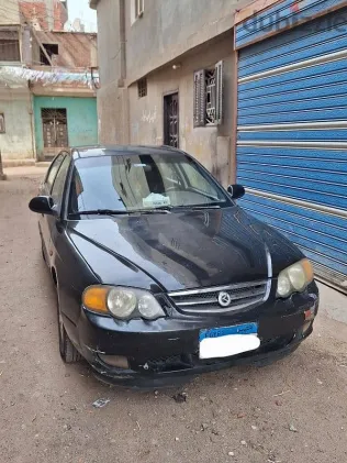 كيا سبكترا 2000 أسود مستعملة للبيع