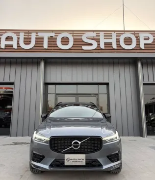 فولفو XC60 2021 رمادي مستعملة للبيع