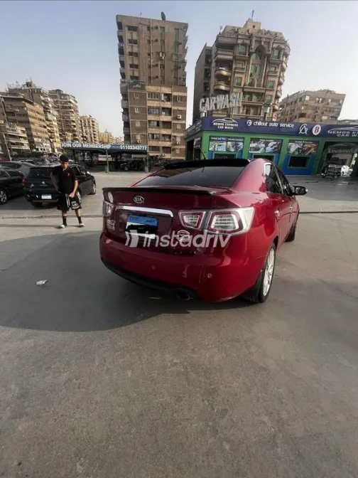 Kia Cerato 2010 Red Used for Sale - 4