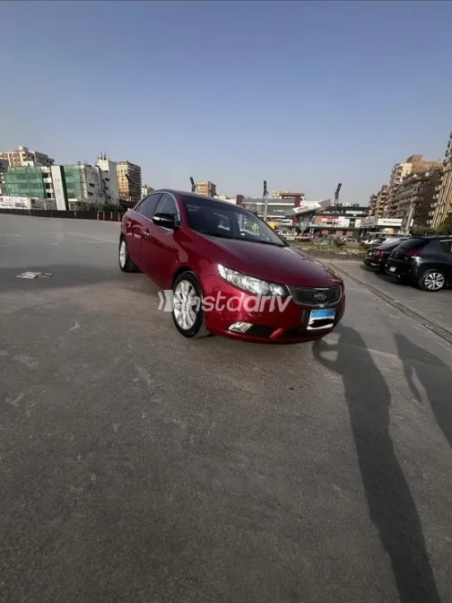 Kia Cerato 2010 Red Used for Sale - 6