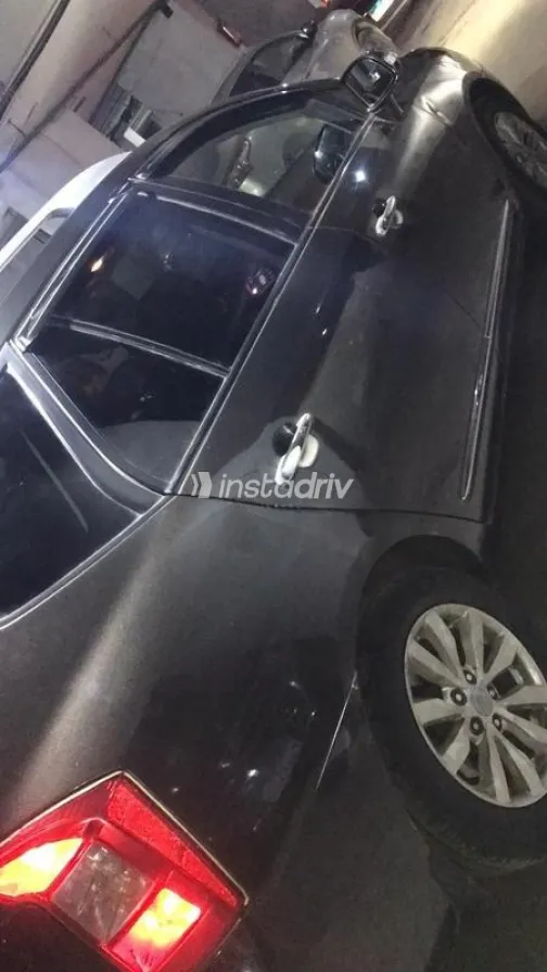 Kia Carens 2012 Black Used for Sale - 4