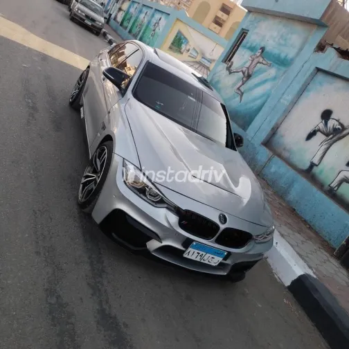 بي ام دبليو 320 2015 فضي مستعملة للبيع - 3