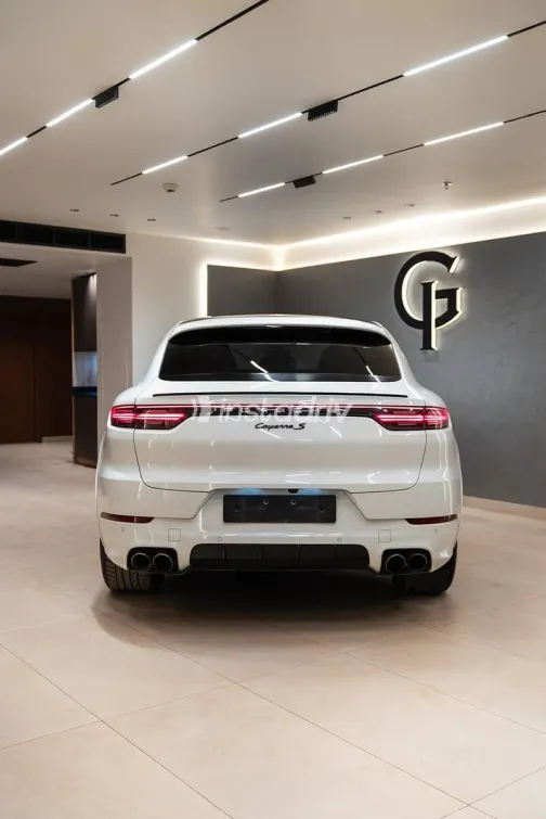 Porsche Cayenne 2020 White Used for Sale - 6