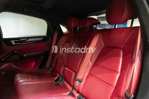 Porsche Cayenne 2020 White Used for Sale - 7