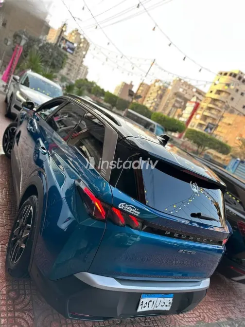 بيجو 5008 2026 أزرق غامق مستعملة للبيع - 4