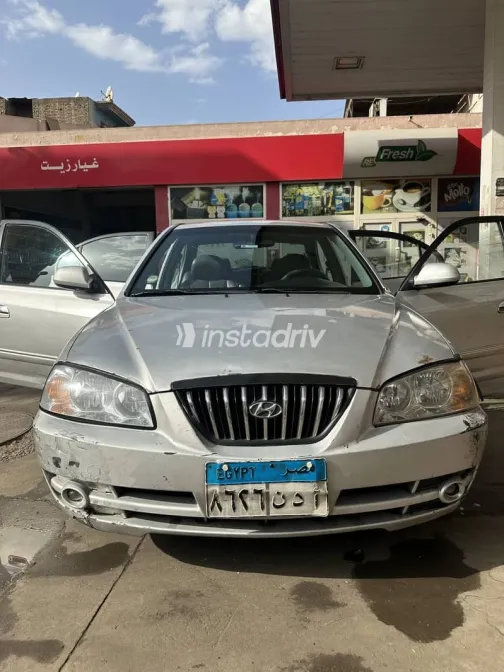 Hyundai Avante 2005 White Used for Sale - 2