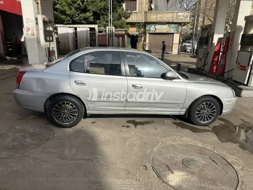 Hyundai Avante 2005 White Used for Sale - 8