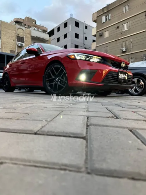 هوندا سيفك 2022 أحمر مستعملة للبيع - 4