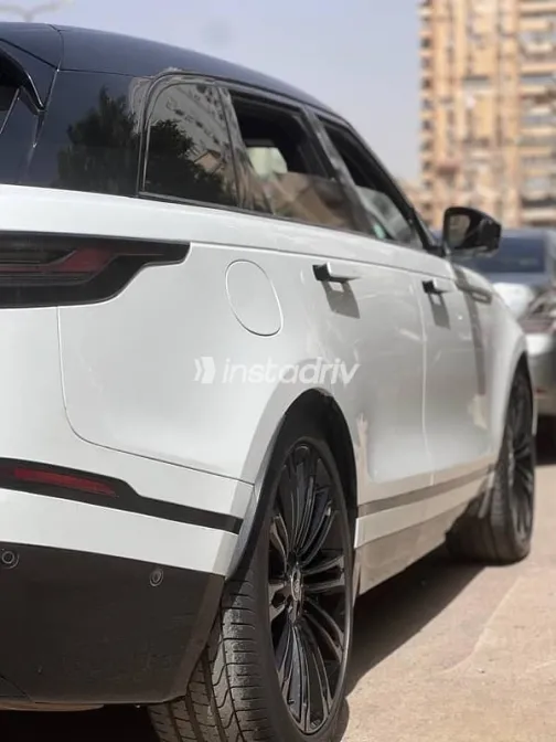 Land Rover Velar 2024 White Used for Sale - 2