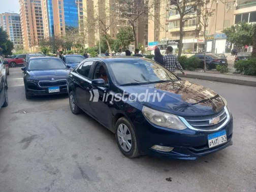 Chevrolet Optra 2018 White Used for Sale - 2