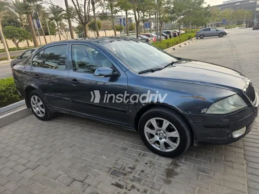 سكودا اوكتافيا A5 2006 رمادي مستعملة للبيع - 2