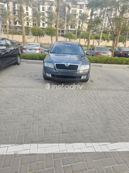 سكودا اوكتافيا A5 2006 رمادي مستعملة للبيع - 6