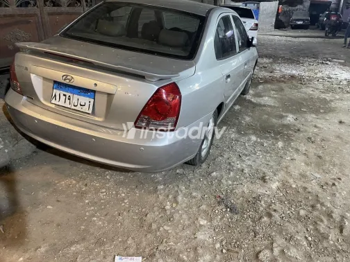 Hyundai Avante 2004 Silver Used for Sale - 3