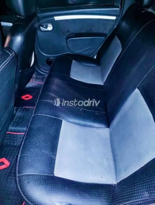 Renault Logan 2010 Gray Used for Sale - 3