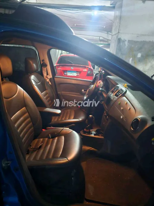 Renault Sandero Step Way 2020 Blue Used for Sale - 2