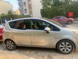Opel Meriva 2016 Silver Used for Sale