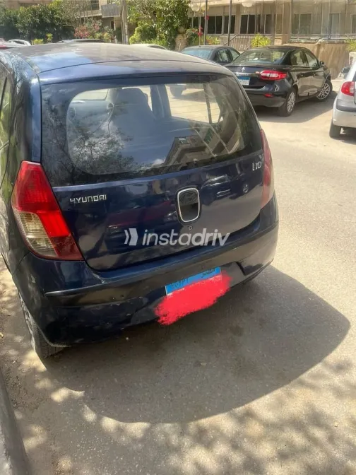 هيونداي I10 2010 أزرق غامق مستعملة للبيع - 3