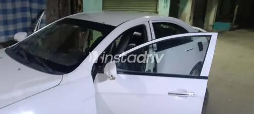 جيلي امجراند X7 2015 أبيض مستعملة للبيع - 10