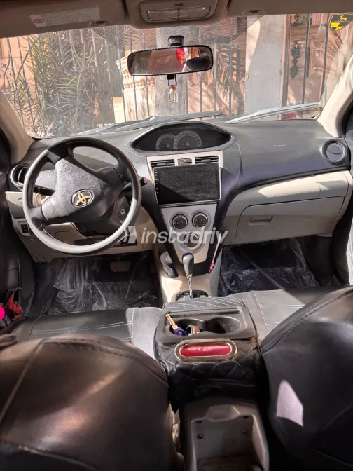 Toyota Yaris 2008 Blue Used for Sale - 4