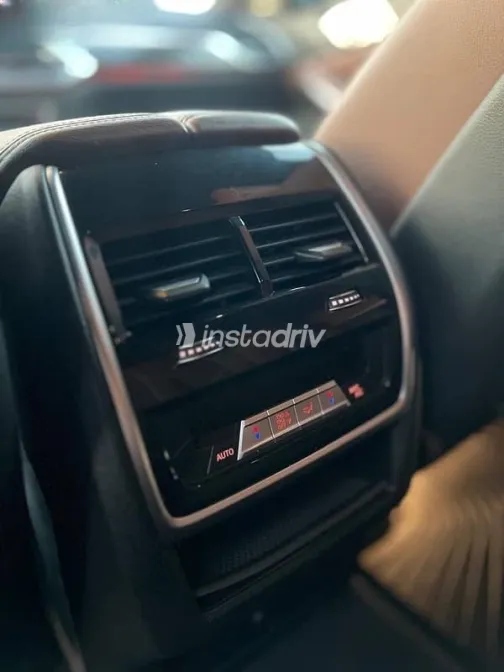 بي ام دبليو X5 2020 فضي مستعملة للبيع - 9
