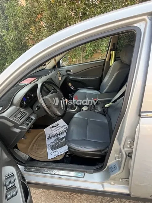 Chery Envy 2017 White Used for Sale - 3