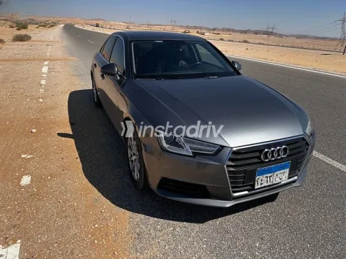 اودي A4 2018 أبيض مستعملة للبيع - 1