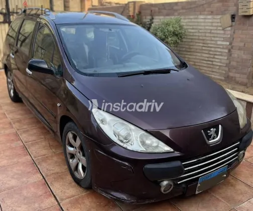 Peugeot 207 SW 2006 Burgundy Used for Sale - 1
