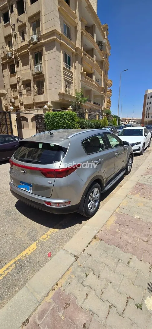 Kia Sportage 2017 Beige Used for Sale - 5