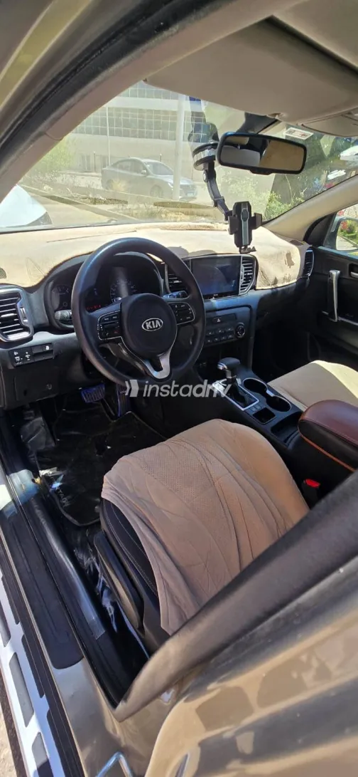 Kia Sportage 2017 Beige Used for Sale - 8