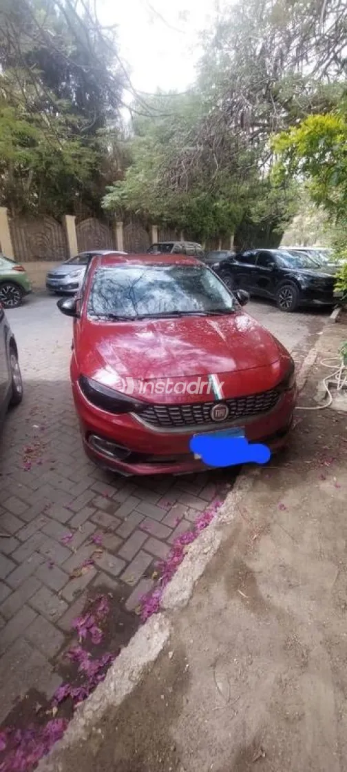 Fiat Tipo 2019 Red Used for Sale - 1