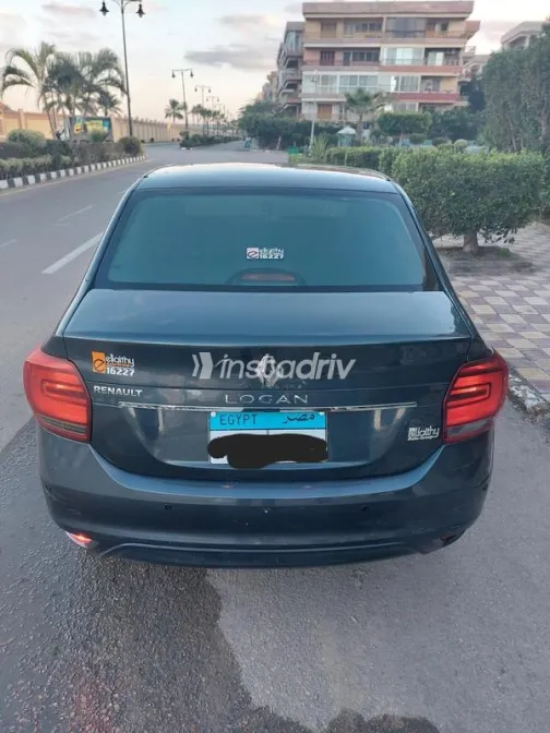 Renault Logan 2021 White Used for Sale - 4