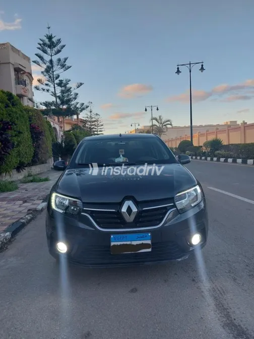 Renault Logan 2021 White Used for Sale - 6