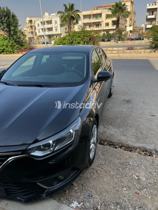 Renault Megane 2019 Black Used for Sale - 8