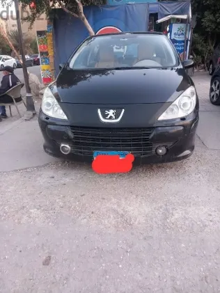 بيجو 307 2007 أسود مستعملة للبيع