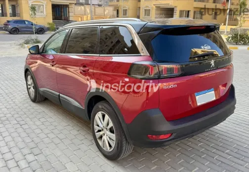 Peugeot 5008 2021 Red Used for Sale - 3