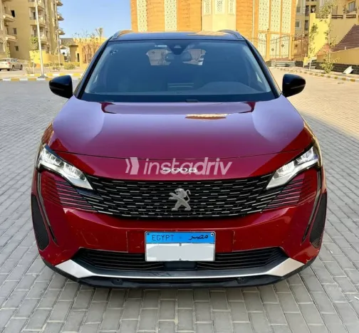 Peugeot 5008 2021 Red Used for Sale - 7