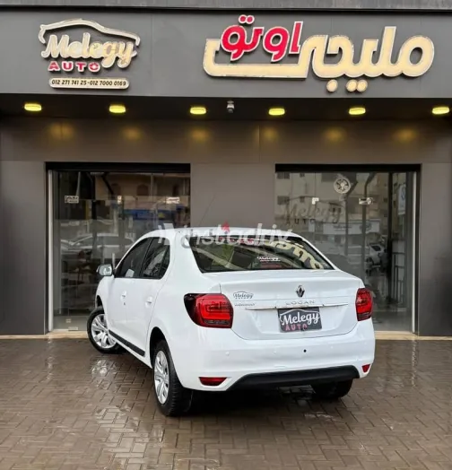 رينو لوجان 2021 أبيض مستعملة للبيع - 4