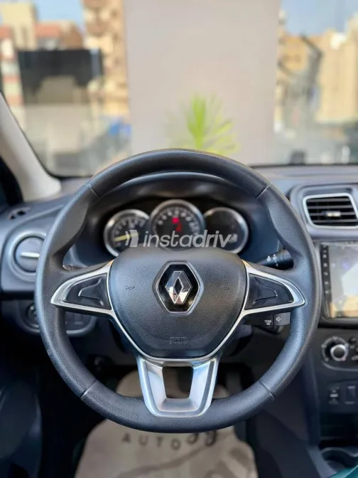 رينو لوجان 2021 أبيض مستعملة للبيع - 8