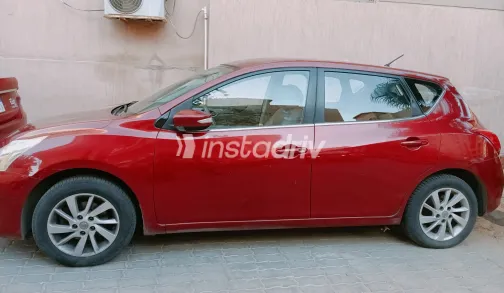 Nissan Tiida 2015 White Used for Sale - 1