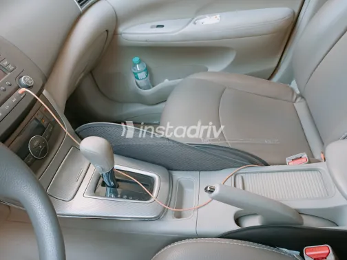 Nissan Tiida 2015 White Used for Sale - 8
