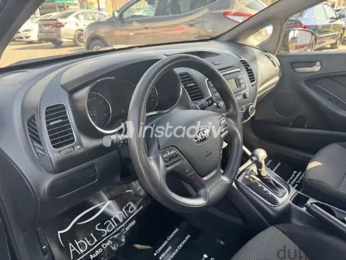 Kia Cerato 2017 Black Used for Sale - 5