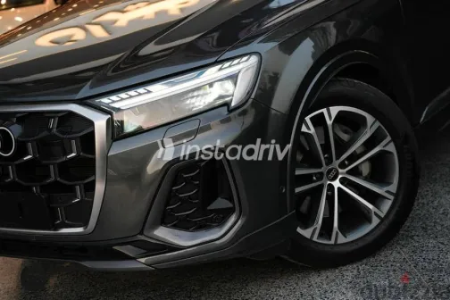 اودي Q7 2025 رمادي مستعملة للبيع - 5