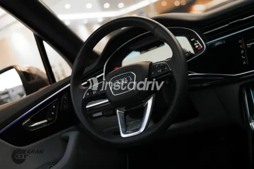 اودي Q7 2025 رمادي مستعملة للبيع - 10