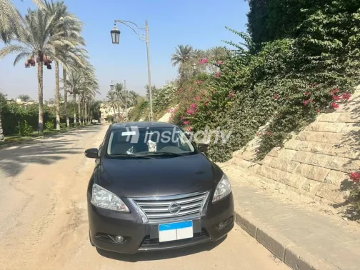 Nissan Sentra 2019 White Used for Sale - 1