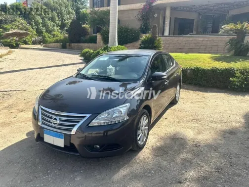 Nissan Sentra 2019 White Used for Sale - 6
