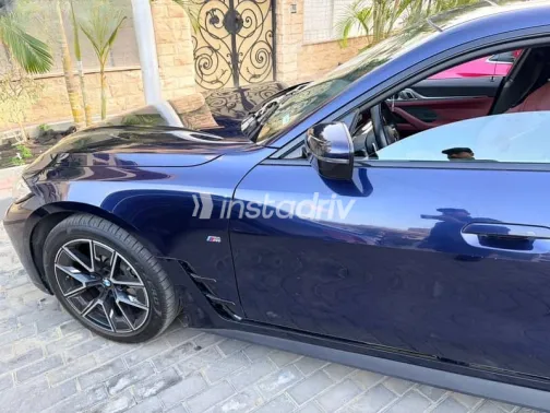 بي ام دبليو 420 2024 أزرق غامق مستعملة للبيع - 4