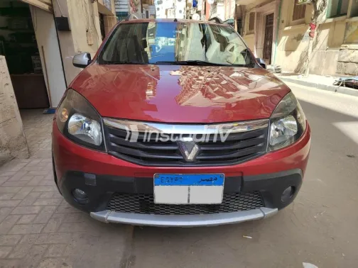 Renault Sandero Step Way 2013 Dark Red Used for Sale - 1