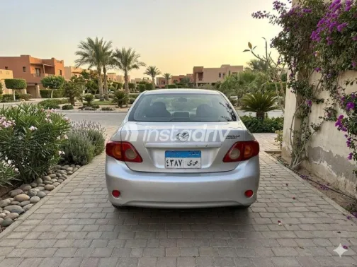 Toyota Corolla 2010 Silver Used for Sale - 3