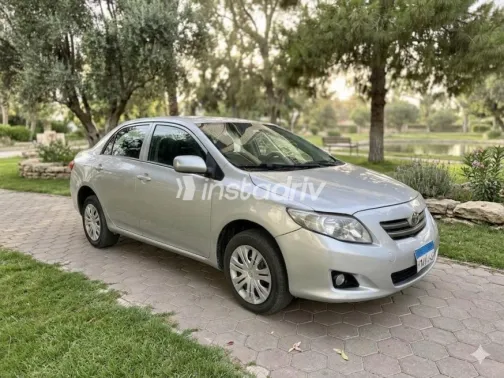Toyota Corolla 2010 Silver Used for Sale - 4