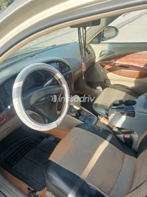 Daewoo Nubira 2 1999 Gold Used for Sale - 1